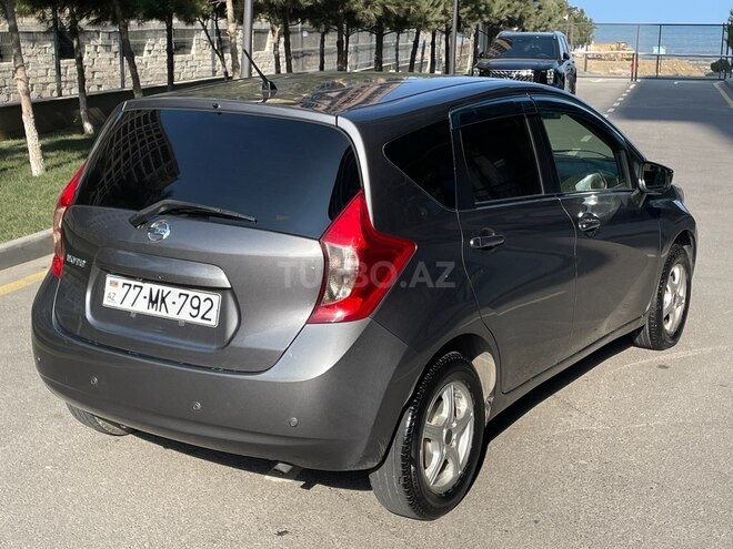 Nissan Note-10