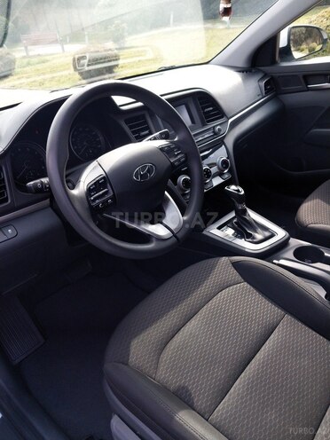 Hyundai Elantra 2019, 100,500 km - 2.0 l - Bakı
