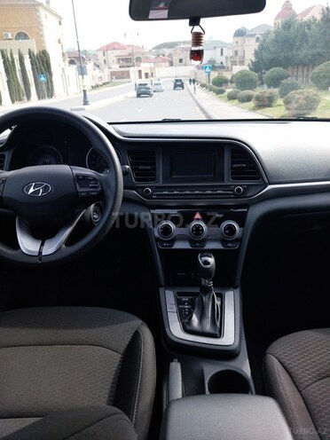 Hyundai Elantra 2019, 100,500 km - 2.0 l - Bakı
