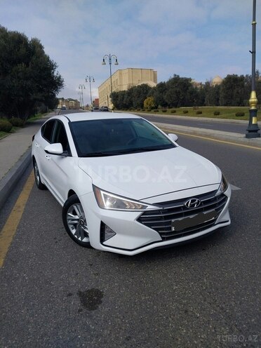 Hyundai Elantra 2019, 100,500 km - 2.0 l - Bakı