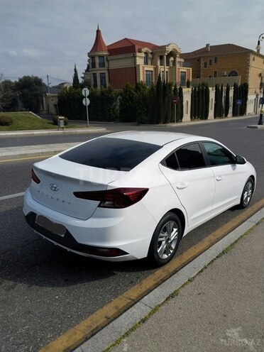 Hyundai Elantra 2019, 100,500 km - 2.0 l - Bakı