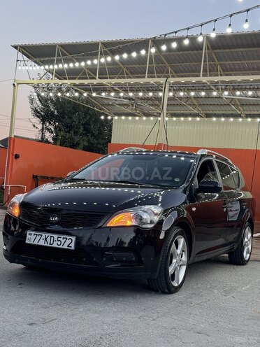 Kia Ceed 2010, 195,000 km - 1.6 л - Ağdaş