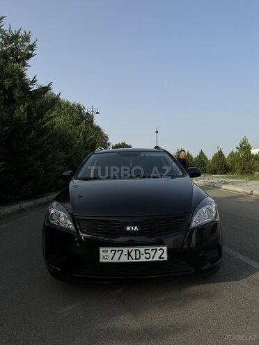 Kia Ceed 2010, 195,000 km - 1.6 л - Ağdaş