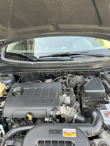 Kia Ceed 2010, 195,000 km - 1.6 л - Ağdaş