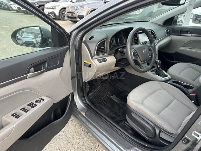 Hyundai Elantra 2017, 86,000 km - 2.0 l - Bakı