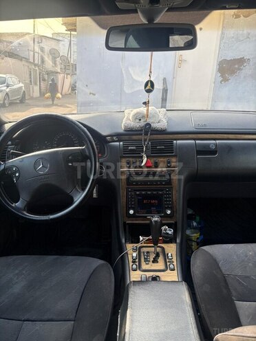 Mercedes E 240 2000, 443,000 km - 2.4 l - Bakı