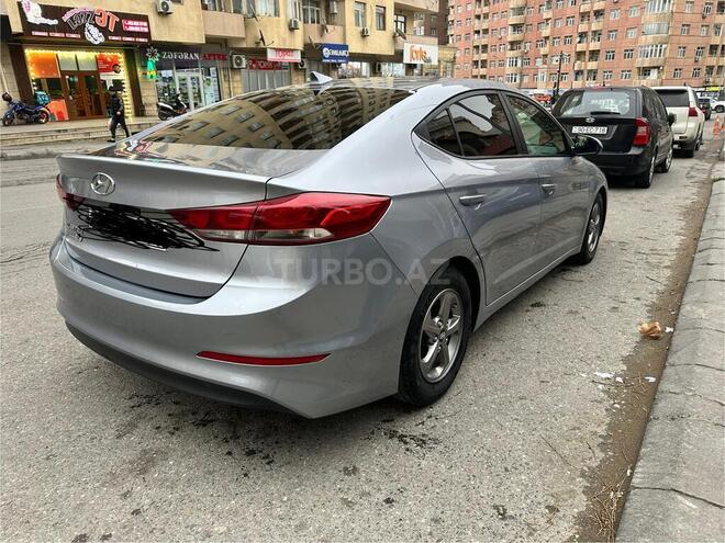 Hyundai Elantra 2016, 137,000 km - 2.0 l - Bakı