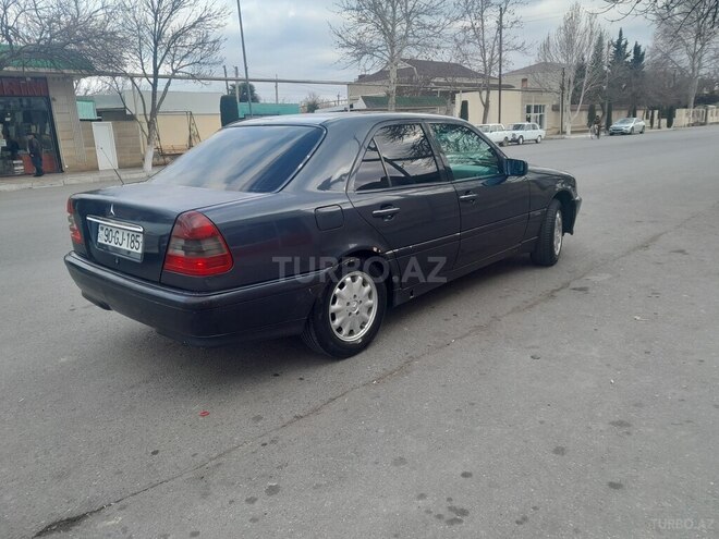 Mercedes C 180 1995, 180,000 km - 1.8 l - Ağcabədi