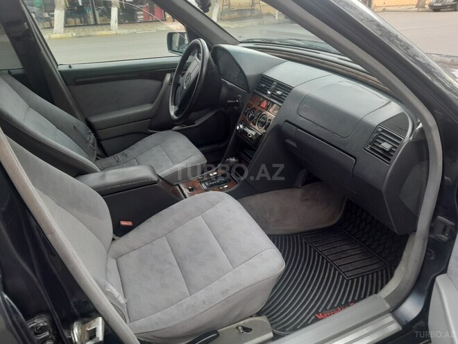 Mercedes C 180 1995, 180,000 km - 1.8 l - Ağcabədi