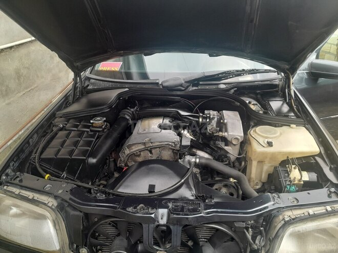 Mercedes C 180 1995, 180,000 km - 1.8 l - Ağcabədi