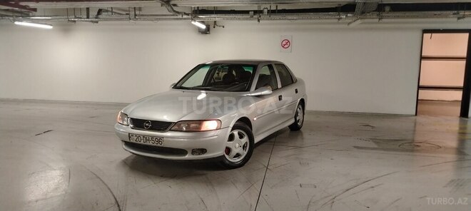 Opel Vectra 1999, 385,000 km - 1.6 l - Gəncə