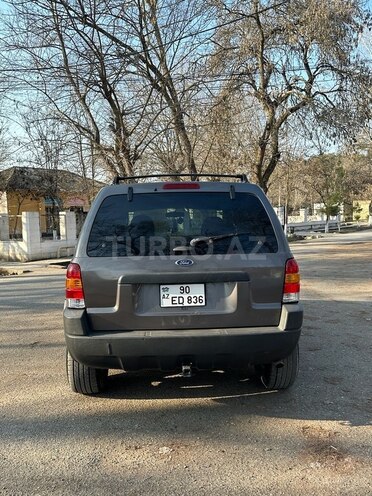 Ford Escape 2002, 220,000 km - 3.0 l - İmişli