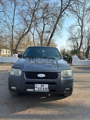 Ford Escape 2002, 220,000 km - 3.0 l - İmişli