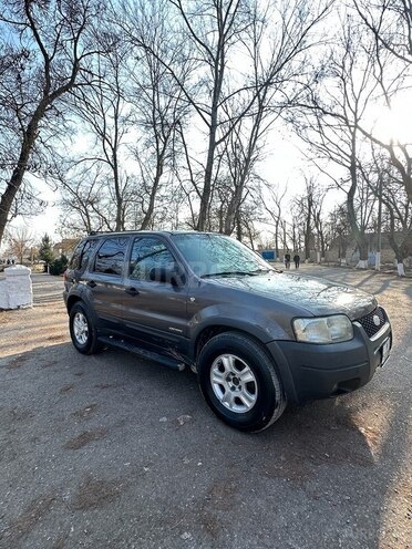 Ford Escape 2002, 220,000 km - 3.0 l - İmişli