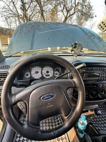Ford Escape 2002, 220,000 km - 3.0 l - İmişli