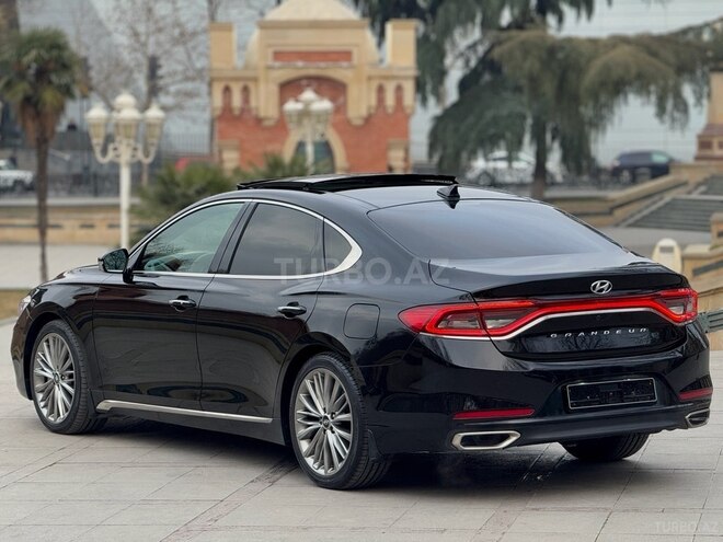 Hyundai Grandeur 2018, 130,000 km - 3.0 l - Gəncə