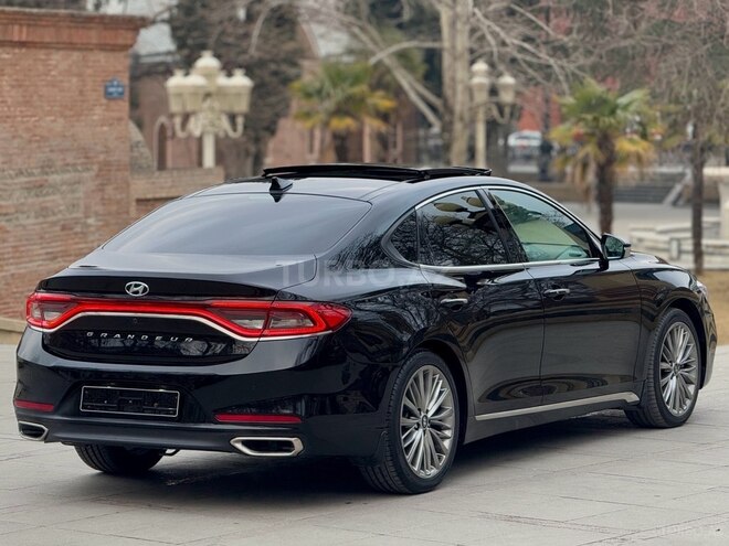 Hyundai Grandeur 2018, 130,000 km - 3.0 l - Gəncə