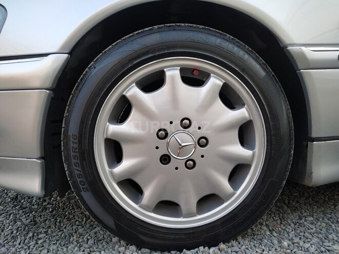 Mercedes C 220 d 2000, 298,000 km - 2.2 l - Balakən