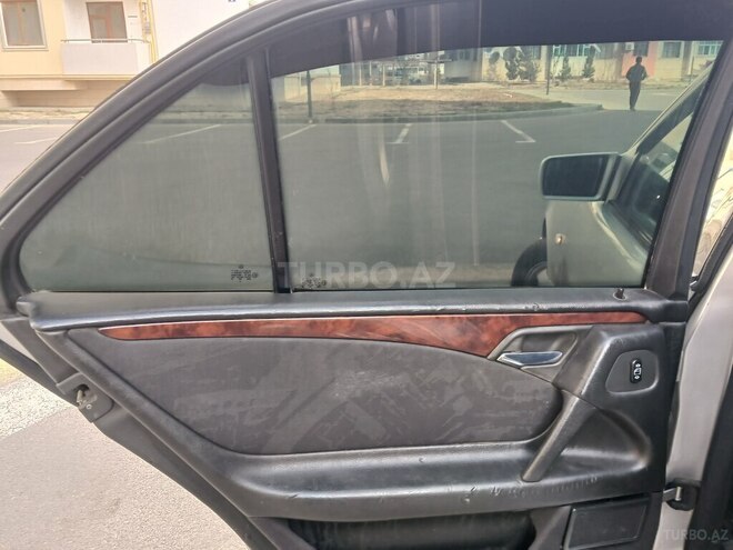 Mercedes E 220 d 1998, 312,029 km - 2.2 l - Sumqayıt