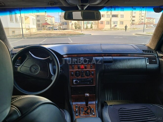 Mercedes E 220 d 1998, 312,029 km - 2.2 l - Sumqayıt