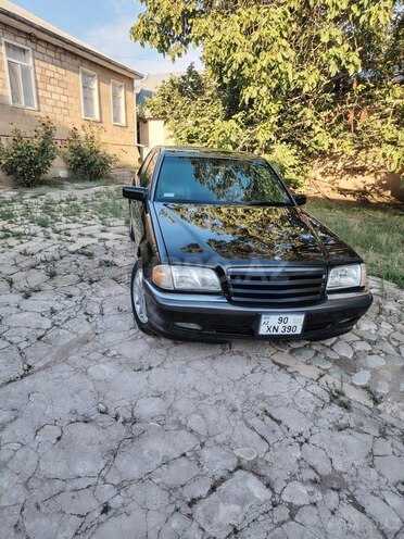 Mercedes C 230 1999, 319,281 km - 2.3 l - Şamaxı