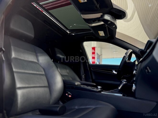 Mercedes C 250 2012, 122,500 km - 1.8 л - Gəncə