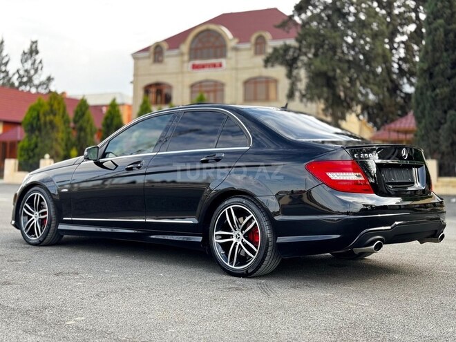 Mercedes C 250 2012, 122,500 km - 1.8 л - Gəncə