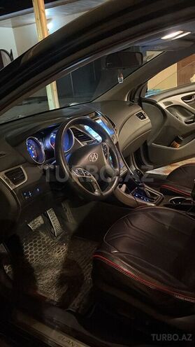 Hyundai Elantra 2013, 130,000 km - 1.8 л - Tovuz