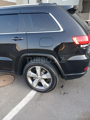 Jeep Grand Cherokee 2014, 400,000 km - 3.0 l - Sumqayıt