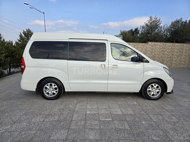 Hyundai H-1 2011, 205,000 km - 2.5 l - Bakı