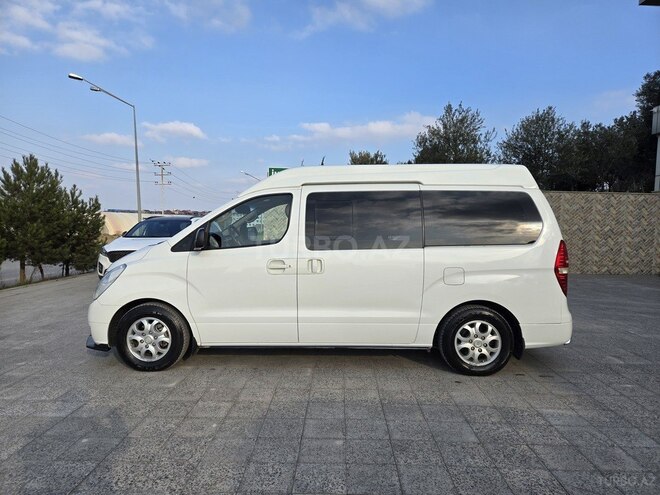 Hyundai H-1 2011, 205,000 km - 2.5 l - Bakı