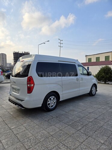 Hyundai H-1 2011, 205,000 km - 2.5 l - Bakı