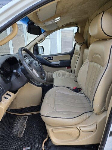Hyundai H-1 2011, 205,000 km - 2.5 l - Bakı