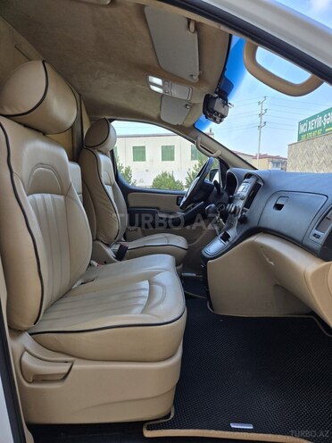 Hyundai H-1 2011, 205,000 km - 2.5 l - Bakı