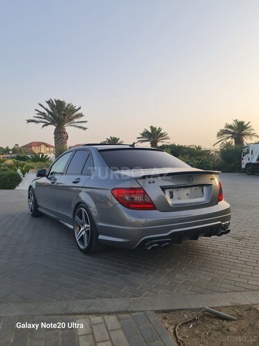 Mercedes C 250-6