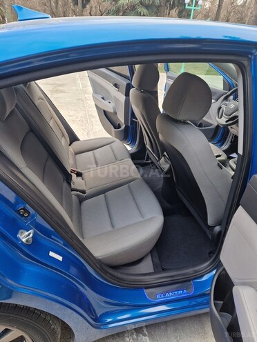 Hyundai Elantra 2016, 160,613 km - 2.0 l - Bakı