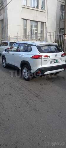Toyota Corolla Cross-4