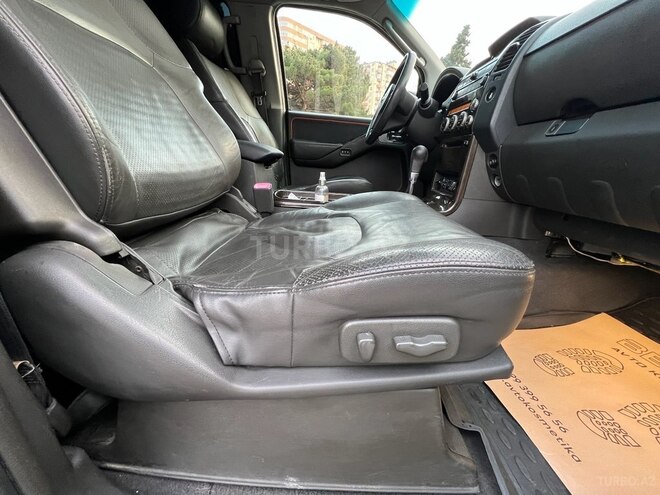 Nissan Pathfinder 2006, 304,000 km - 2.5 l - Bakı