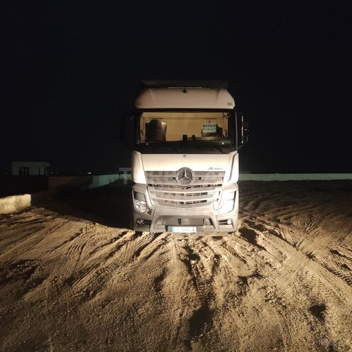 Mercedes Actros 1842 2014, 900,000 km - 12.0 l - Bakı