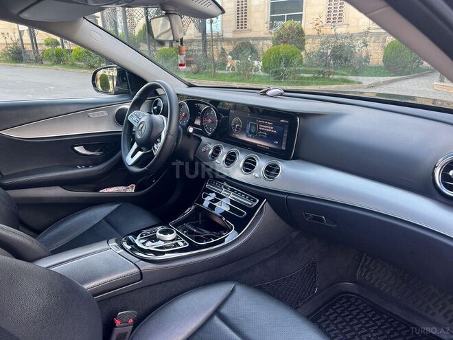Mercedes E 220 d 2018, 227,321 km - 2.0 l - Şəmkir
