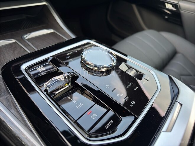 BMW 740 2023, 20,000 km - 3.0 l - Bakı