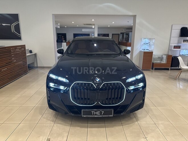 BMW 750e xDrive 2024, 0 km - 3.0 л - Bakı