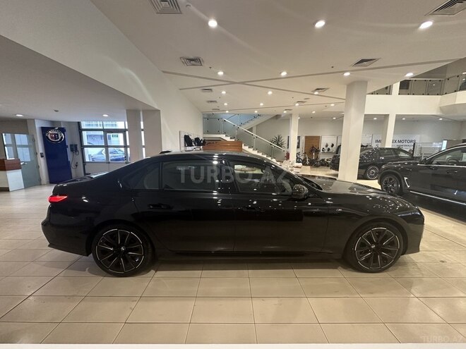 BMW 750e xDrive 2024, 0 km - 3.0 л - Bakı