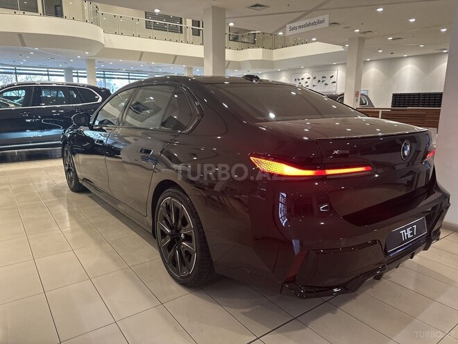 BMW 750e xDrive 2024, 0 km - 3.0 л - Bakı