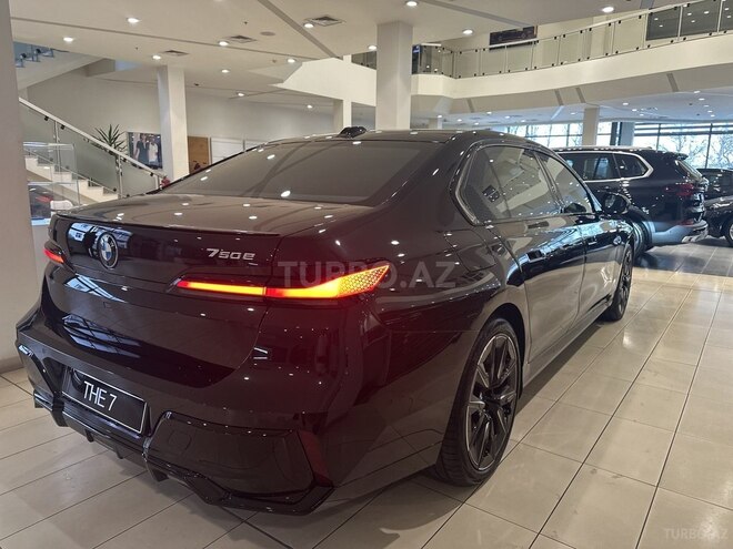 BMW 750e xDrive 2024, 0 km - 3.0 л - Bakı