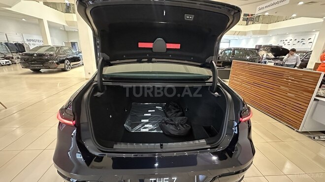 BMW 750e xDrive 2024, 0 km - 3.0 л - Bakı