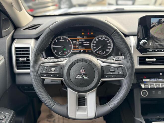 Mitsubishi L200 2024, 0 km - 2.4 л - Bakı