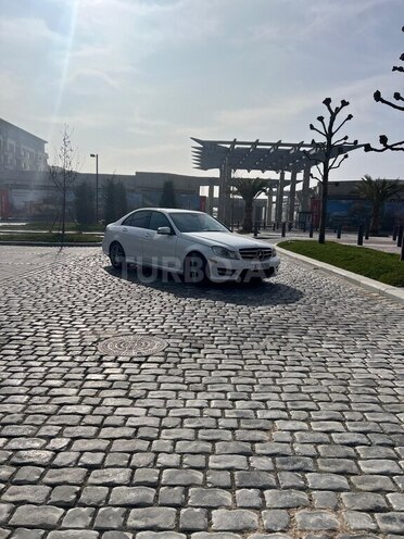 Mercedes C 250 2014, 200,000 km - 2.0 л - Bakı