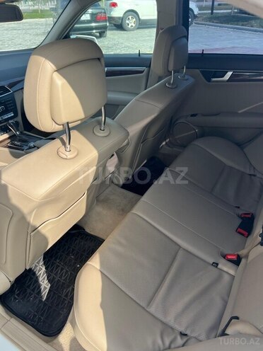 Mercedes C 250 2014, 200,000 km - 2.0 л - Bakı