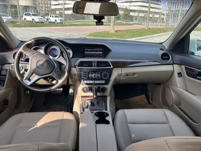 Mercedes C 250 2014, 200,000 km - 2.0 л - Bakı
